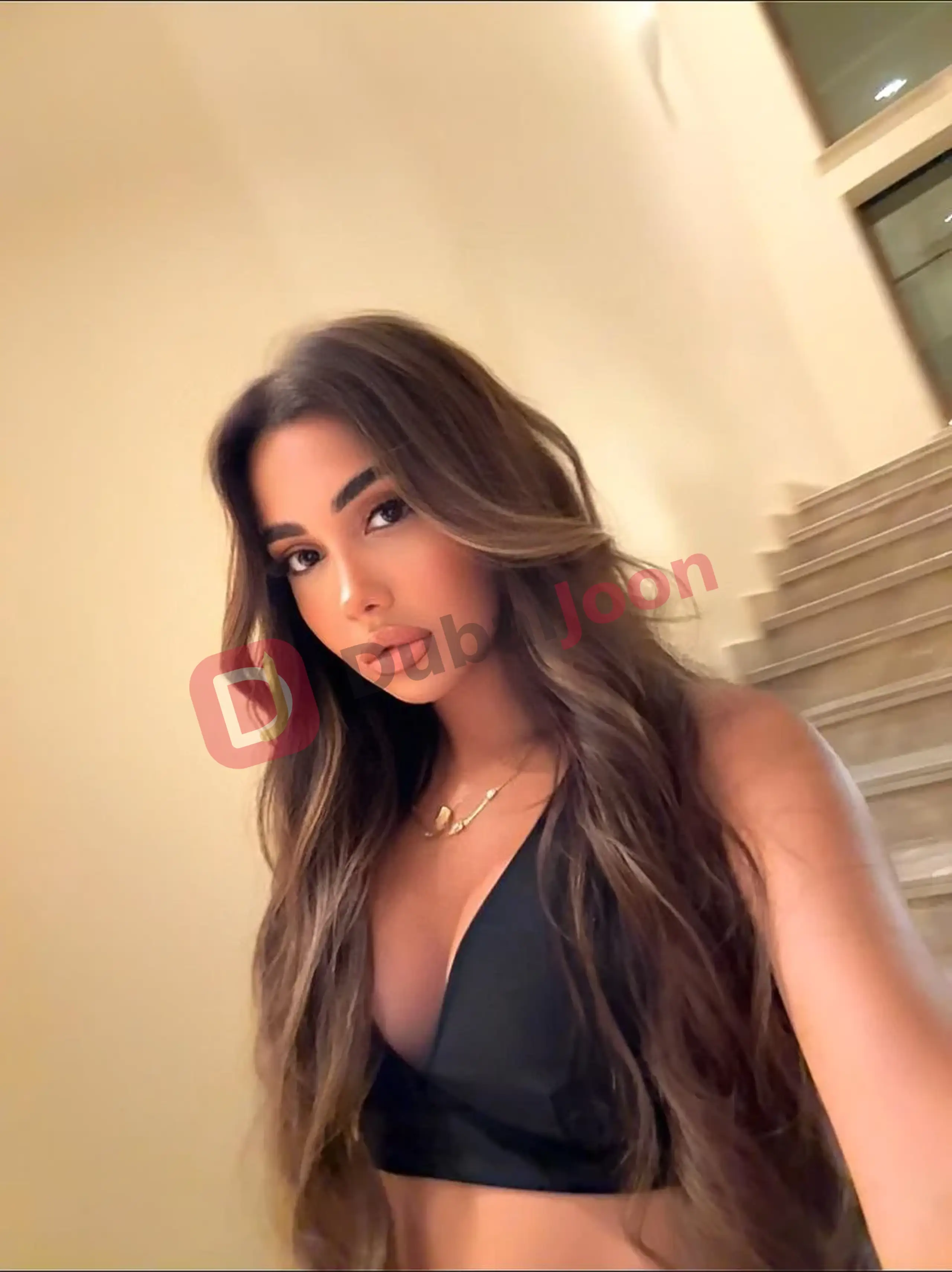 Profile of Lera in Dubai, photograph 1