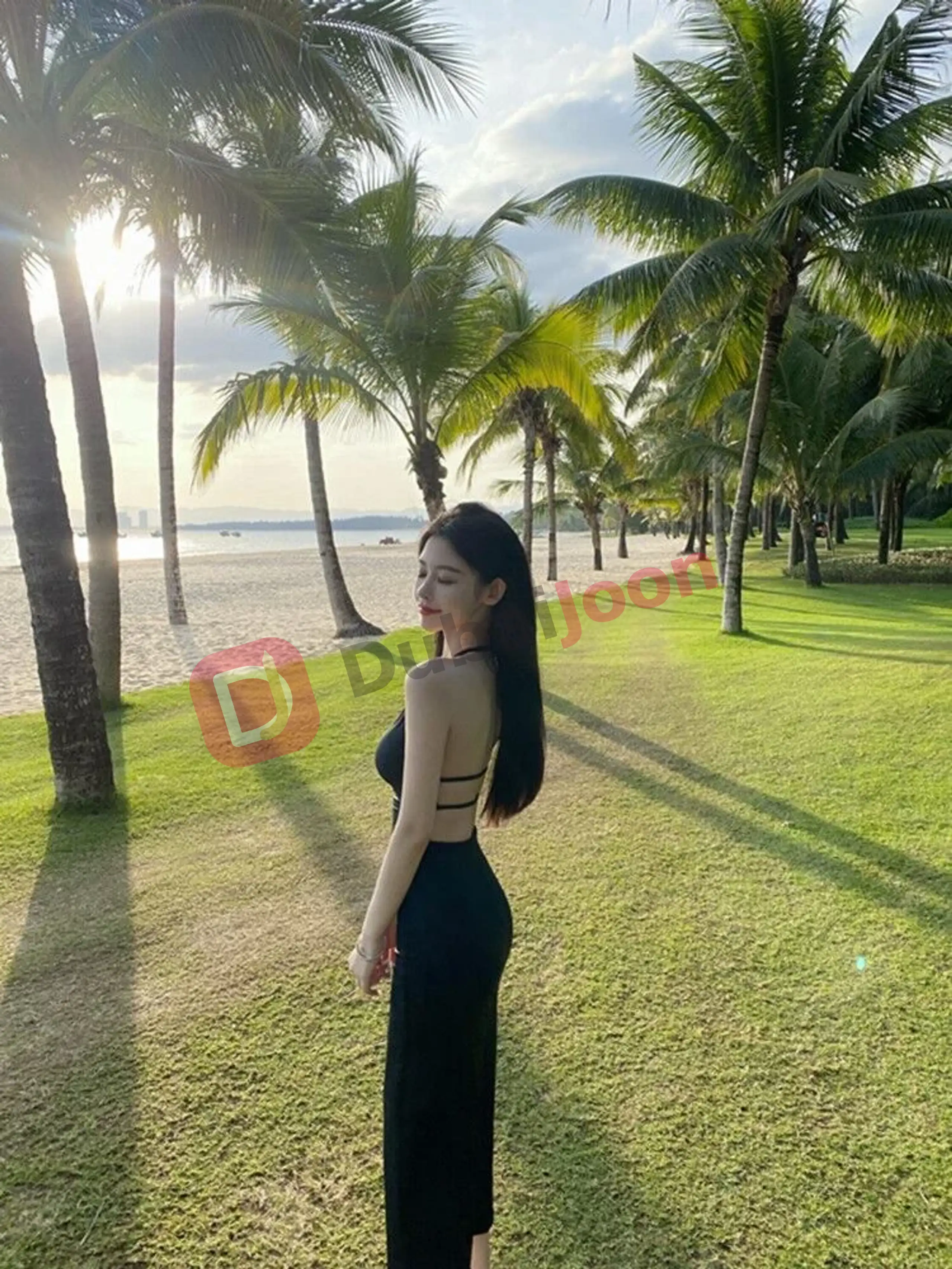 Profile of mery in Dubai, photograph 1