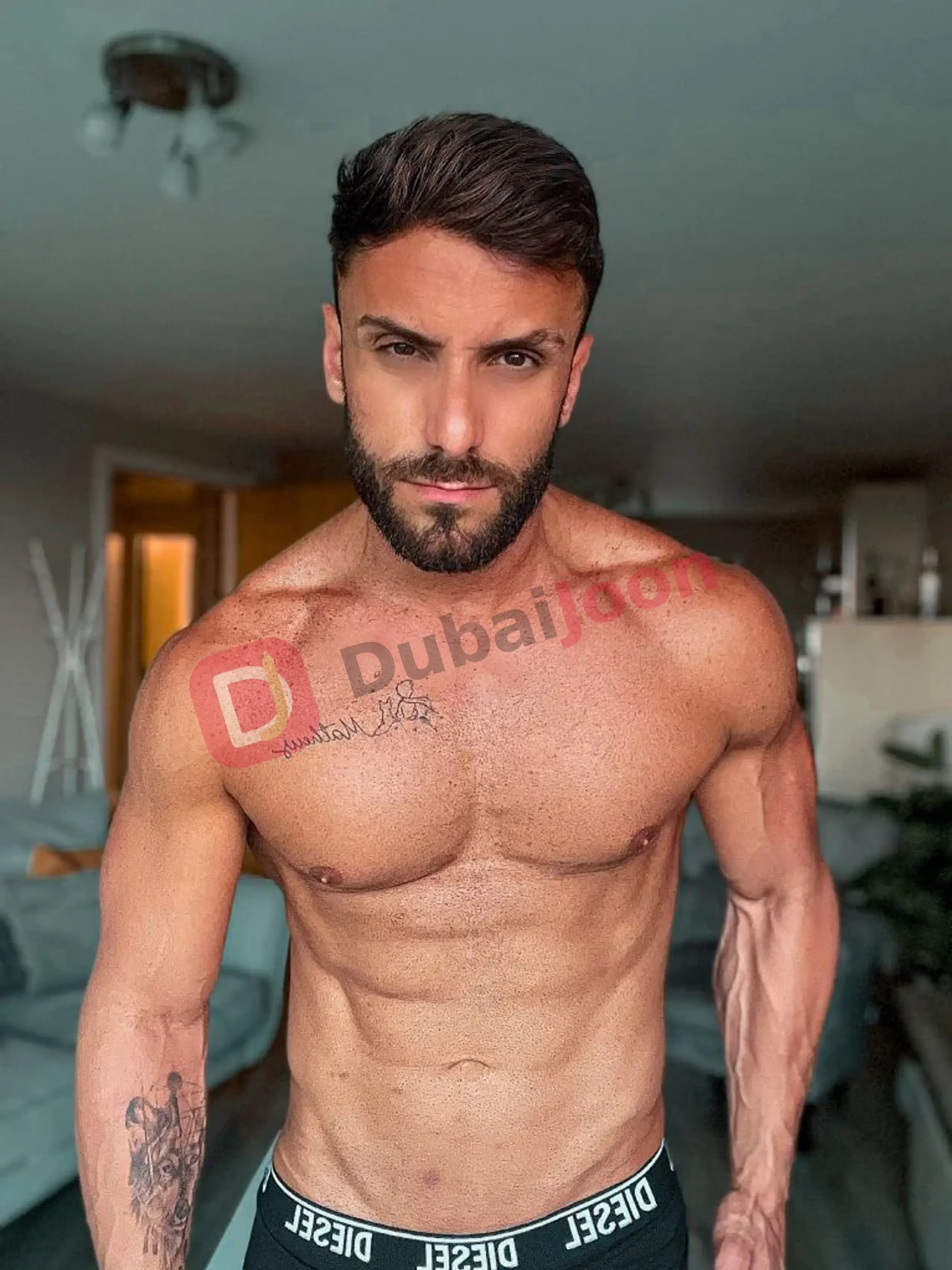 Profile of Luccascardoso in Dubai, photograph 1