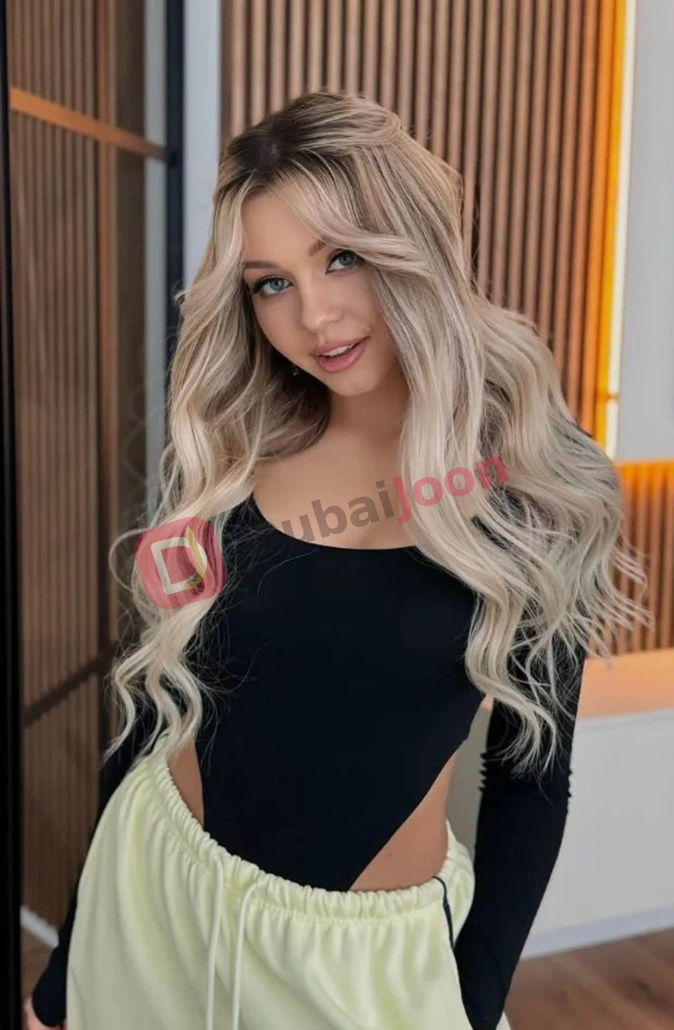 Profile of deepti in Dubai, photograph 1