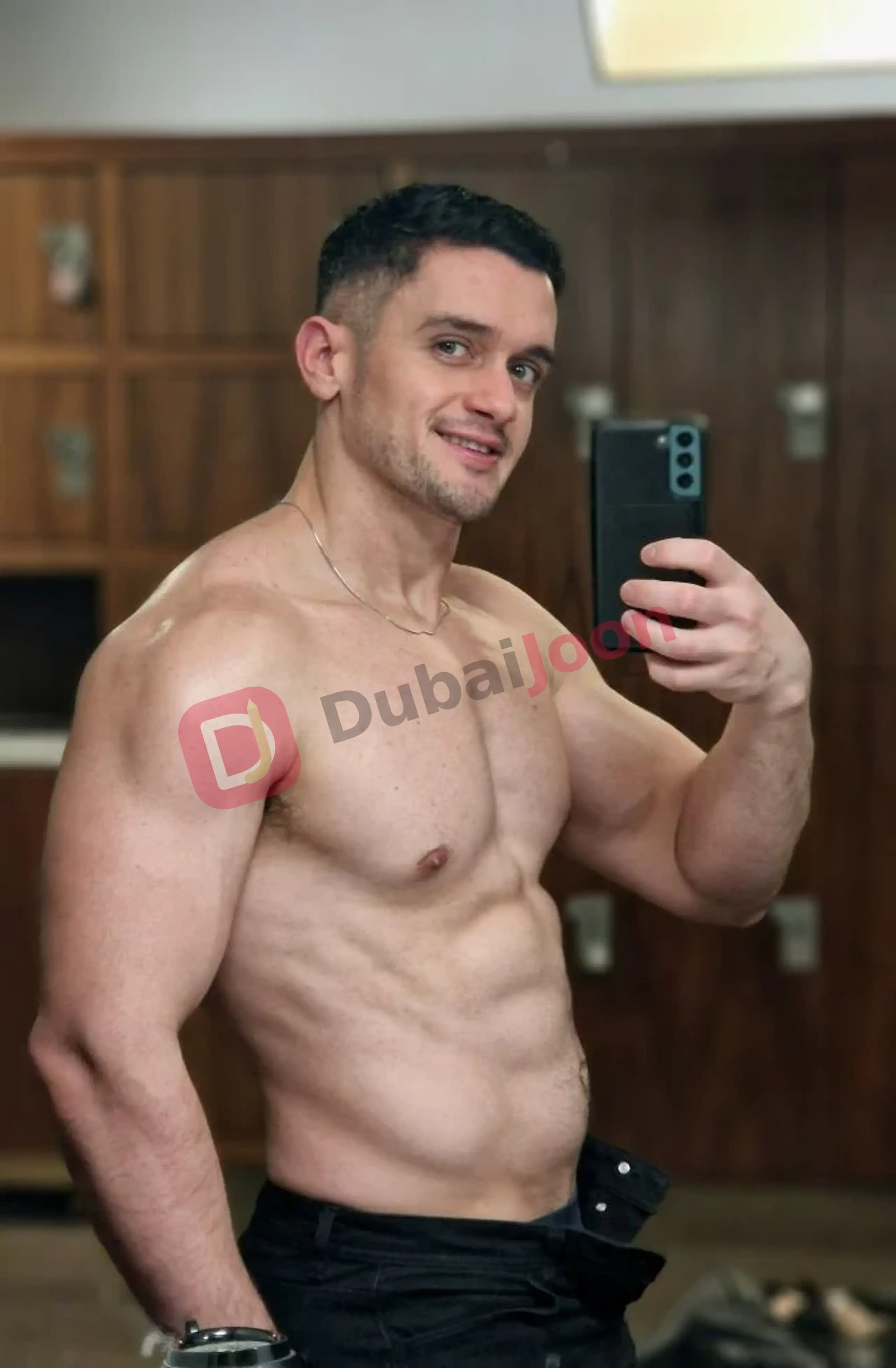 Profile of MaxBigAzz in Abu Dhabi, photograph 1