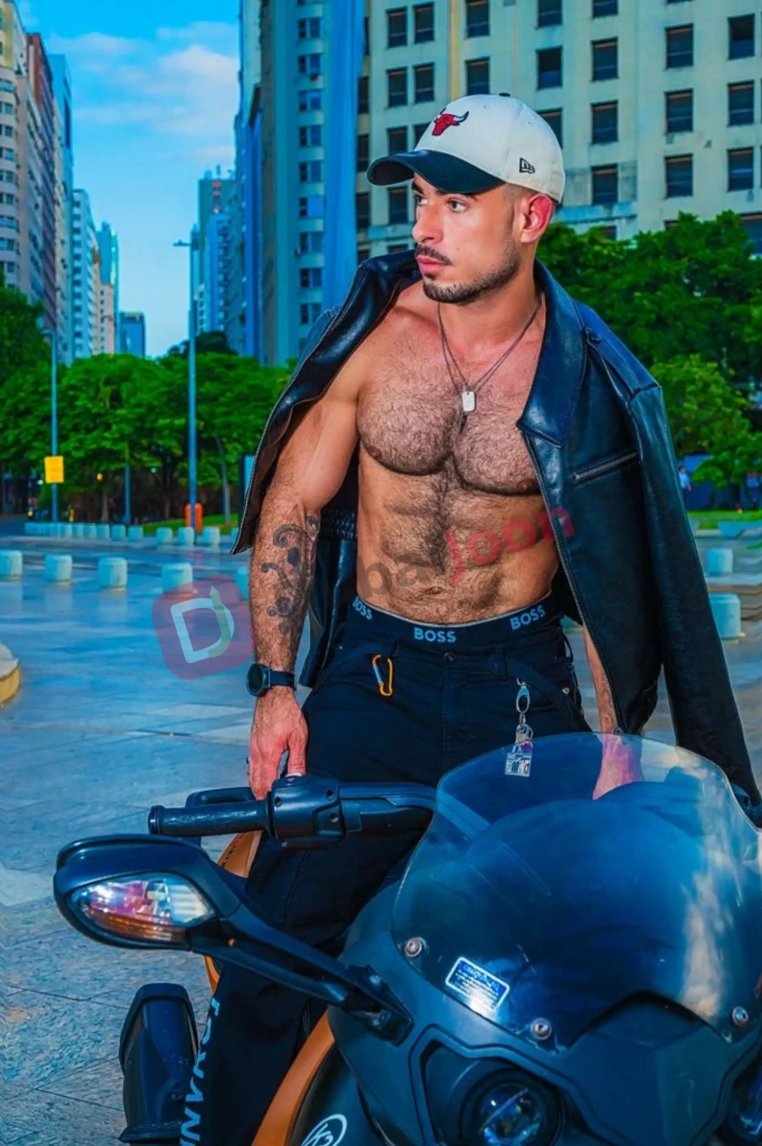 Profile of Rycco in Dubai, photograph 1