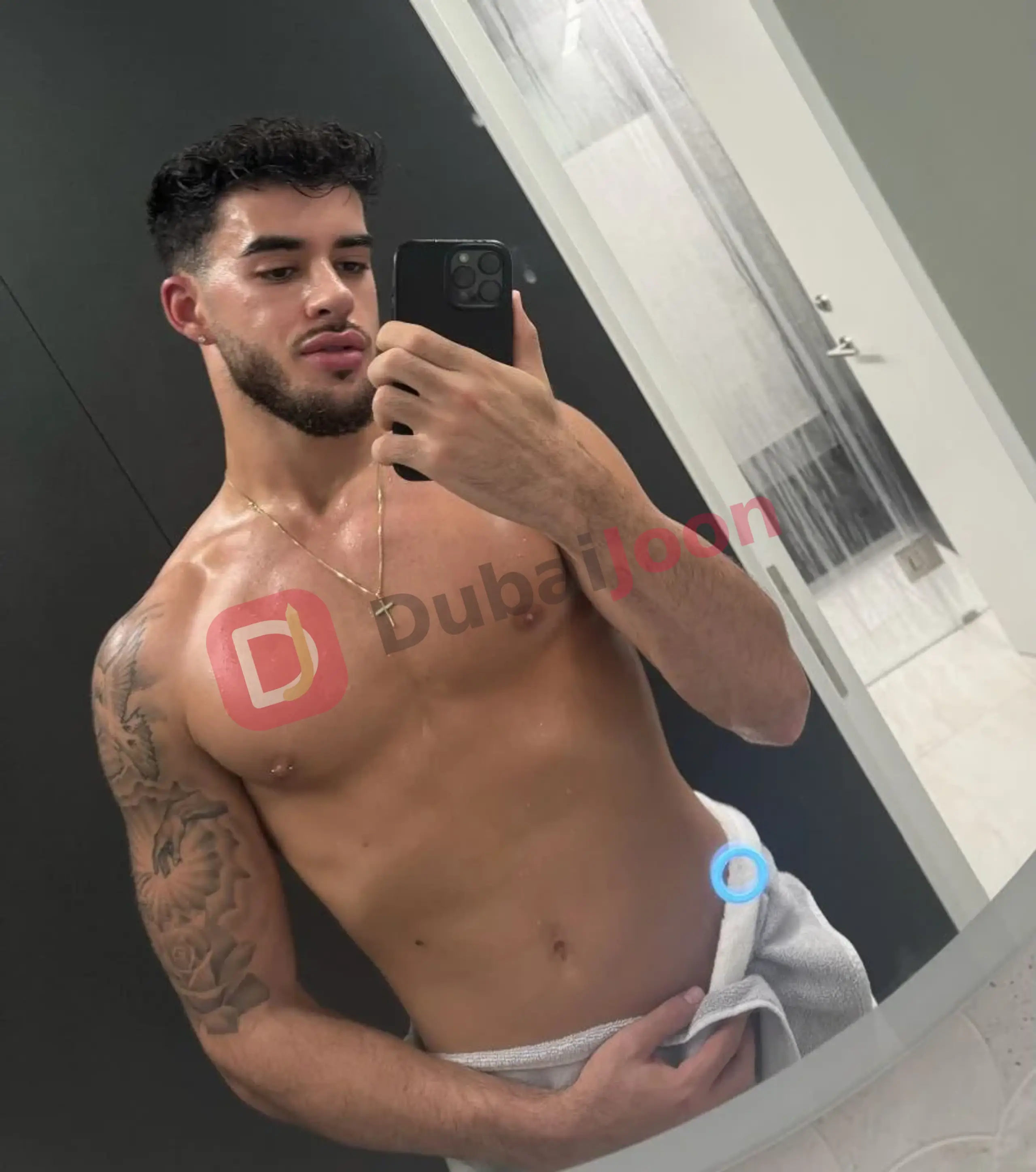 Profile of dannyhotboyx in Abu Dhabi, photograph 1