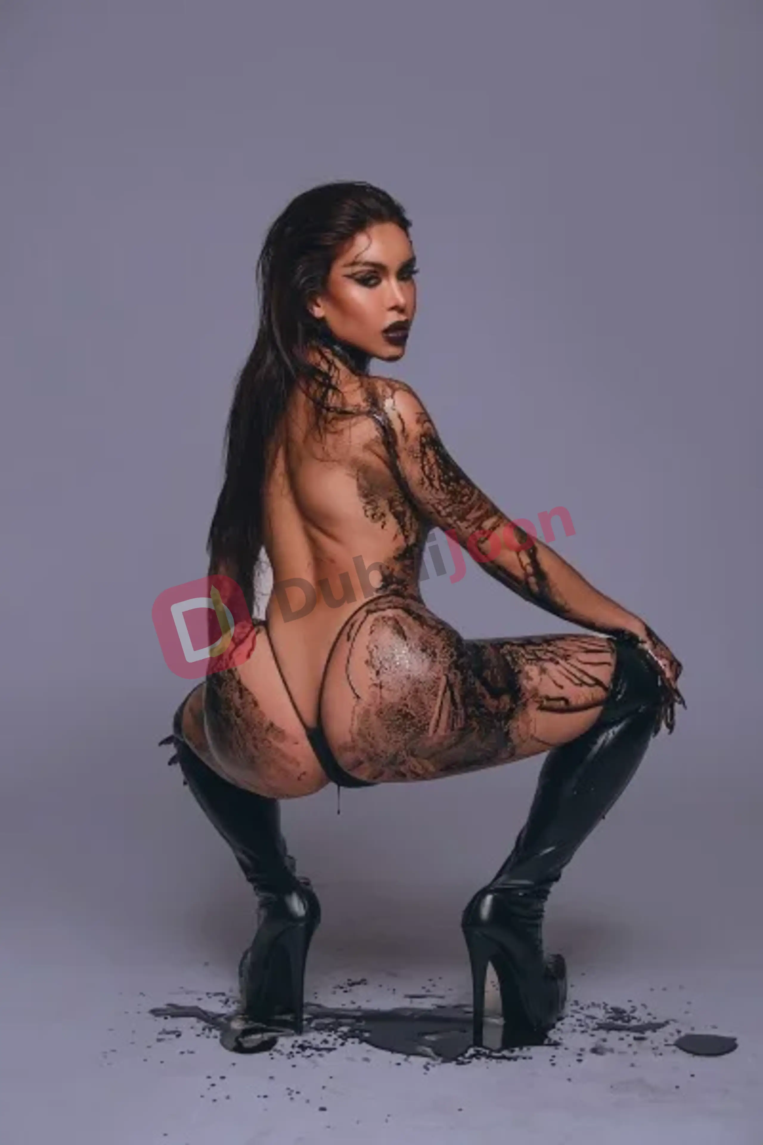 Profile of Petite_trans in Dubai, photograph 1
